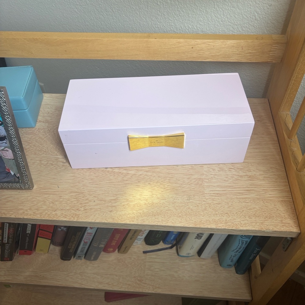 Kate Spade x Lenox Pink Jewelry Box 9” Gold Bow - Picture 3 of 8